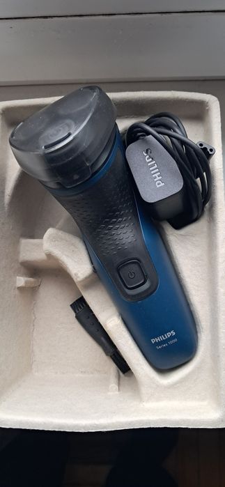 Бритва Philips Series 1000