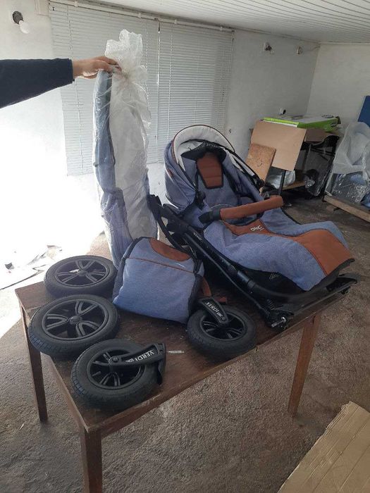 Продам дитячу коляску 3 в 1 Sonic  Verdi plus
