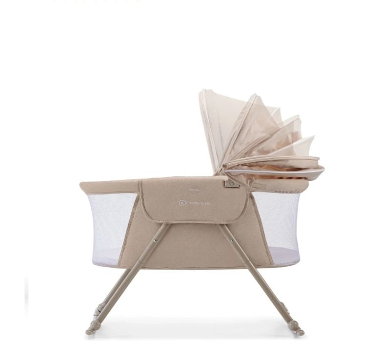 Berço de bebé novo