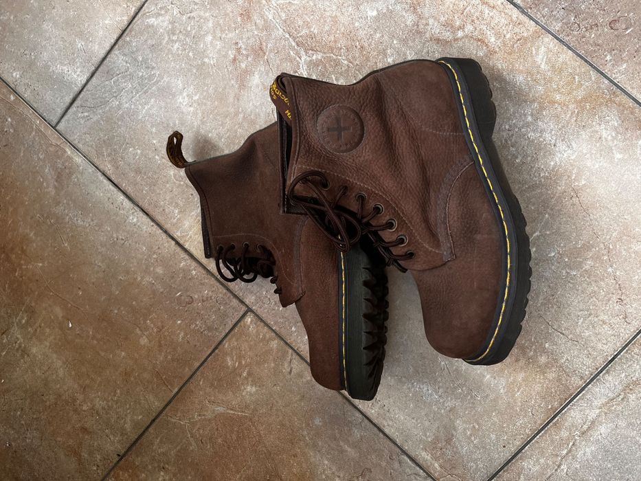 Dr Martens коричневі мʼяка шкіра