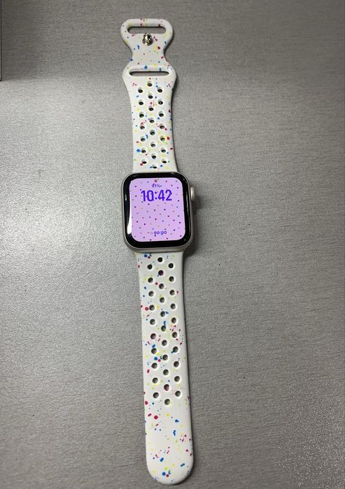 Ремешок на Apple watch
