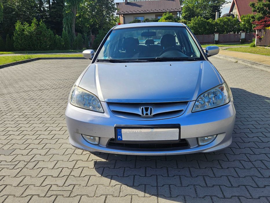 Honda Civic VII Sedan 1.6 Vtec 110KM 2005 Salon PL