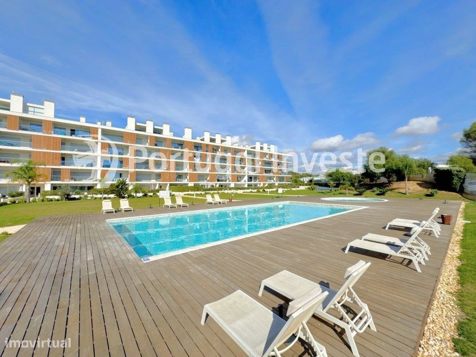 T3 de Luxo no Albufeira Green Apartments | Elegância, Conforto e Re...