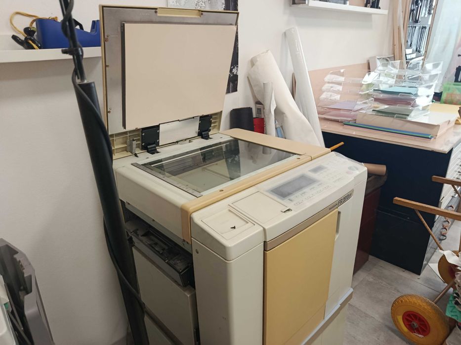 Máquina Impressão Duplicadoras RISO FR3910 EP