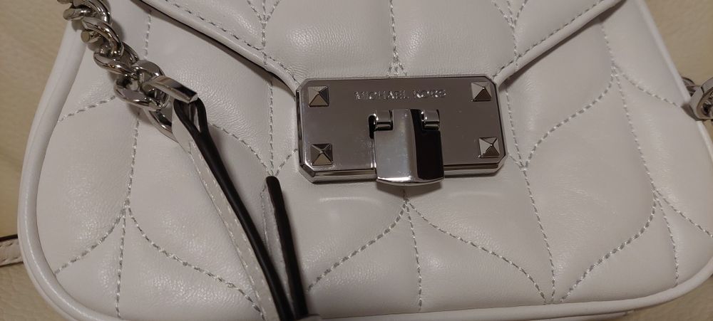 Mala Michael Kors Original em pele