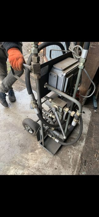 Гидропоршневой окрасочный агрегат Profter Q-1988 мошный,бу