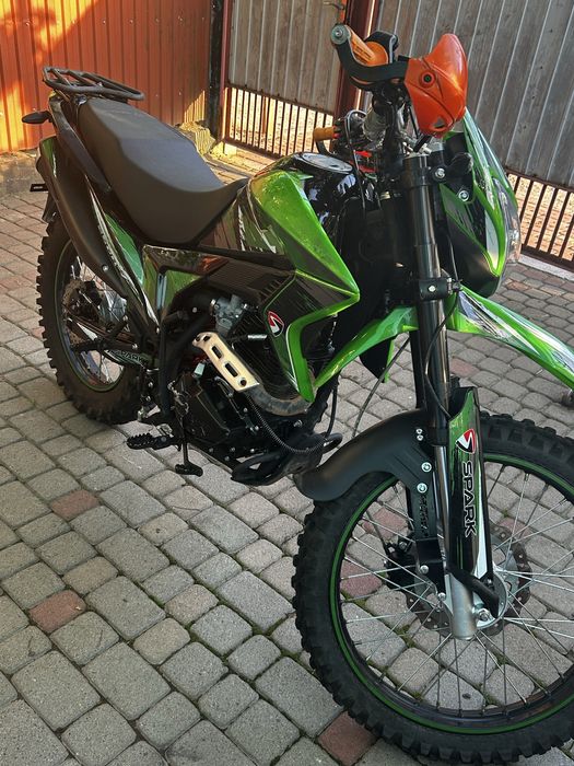Мотоцикл SPARK SP250D 7