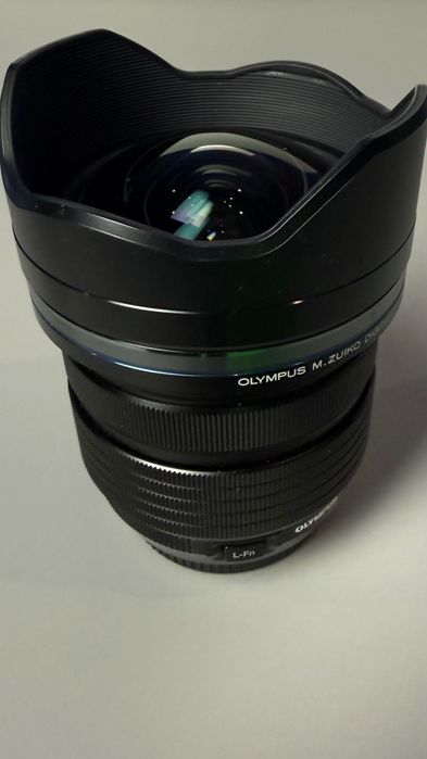 OLYMPUS M.Zuiko Digital ED 7–14mm f/2.8 PRO  – jak nowy, pudełko