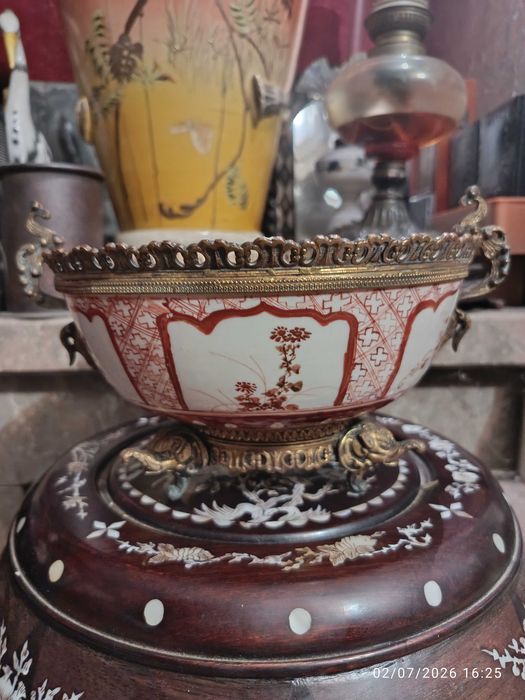 Tigela de porcelana Kutani Japão Séc XIX