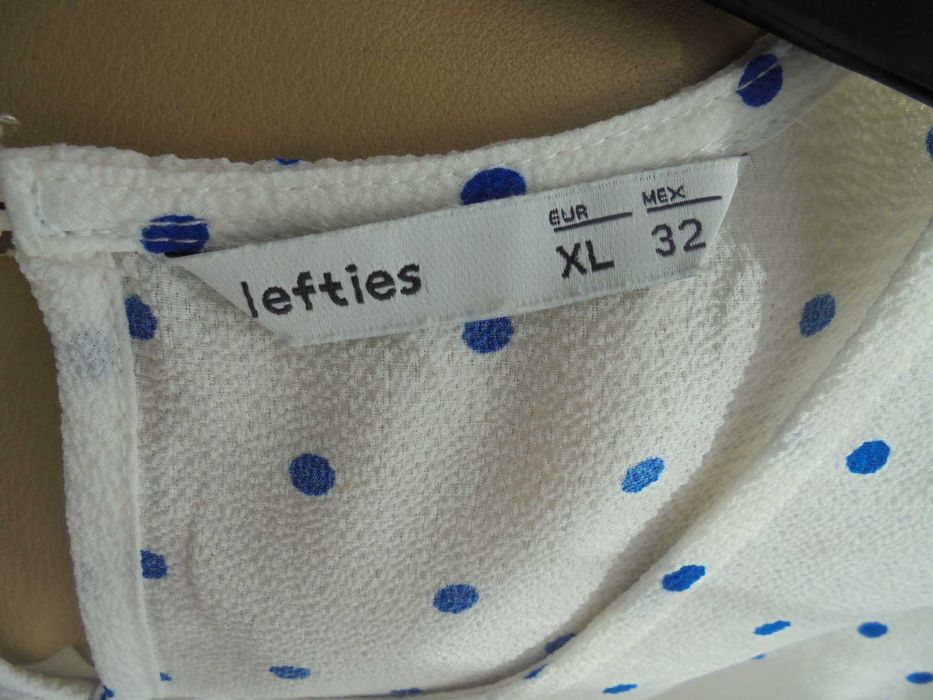 Blusa de senhora da marca lefties