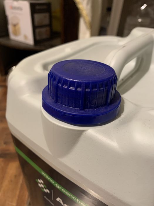 Adblue 10 litros - novo (nunca usado)