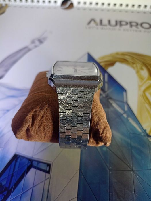 Seiko King Quartz