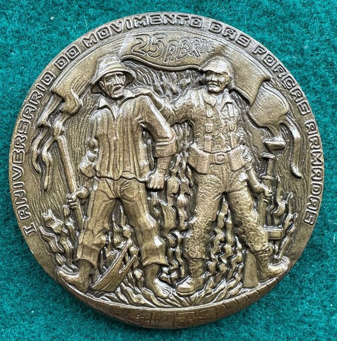 Medalha em bronze por Vasco Berardo