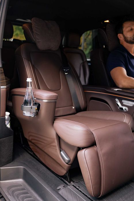 Mercedes v-class Львів/Київ-Буковель. vip Трансфер за кордон:Варшава