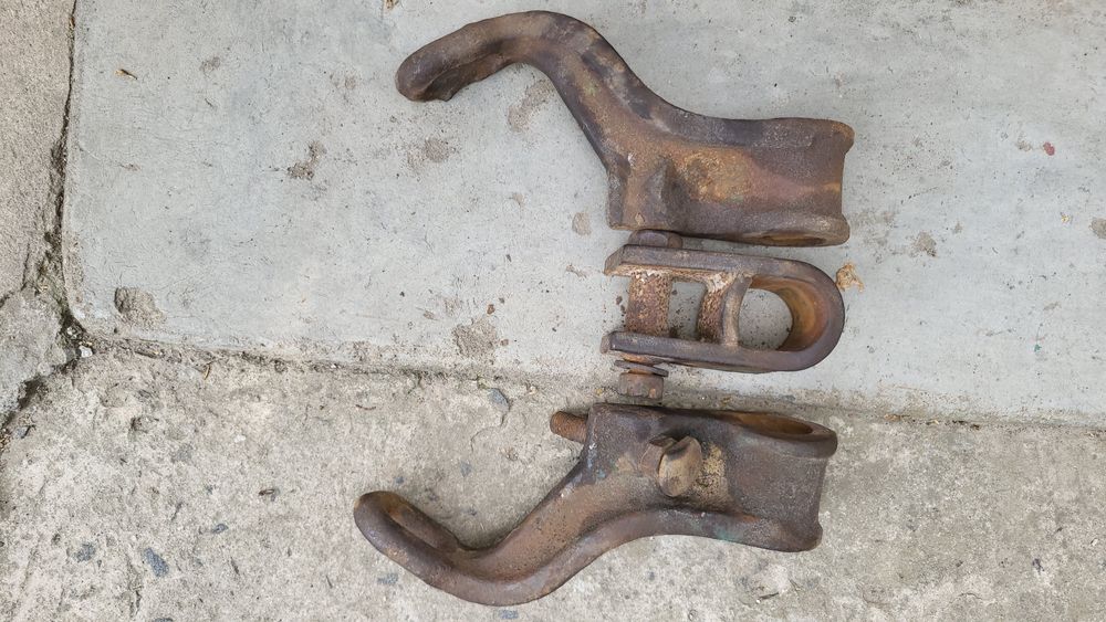 Кронштейни стяжок навіски Т-40