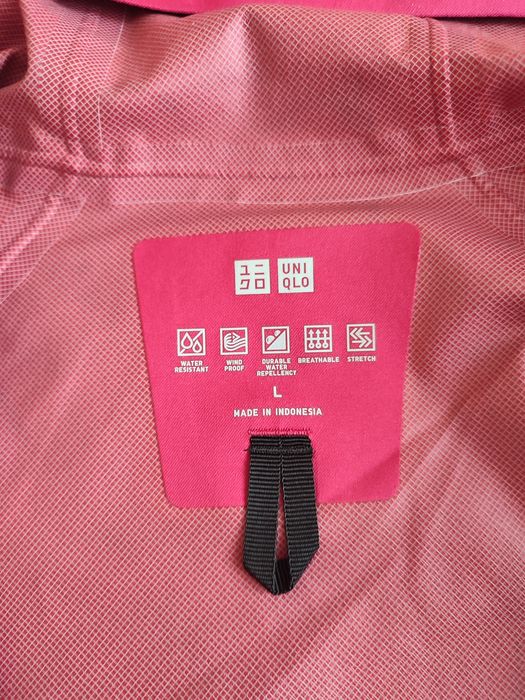 Дощовик blocktech uniqlo колір фуксія