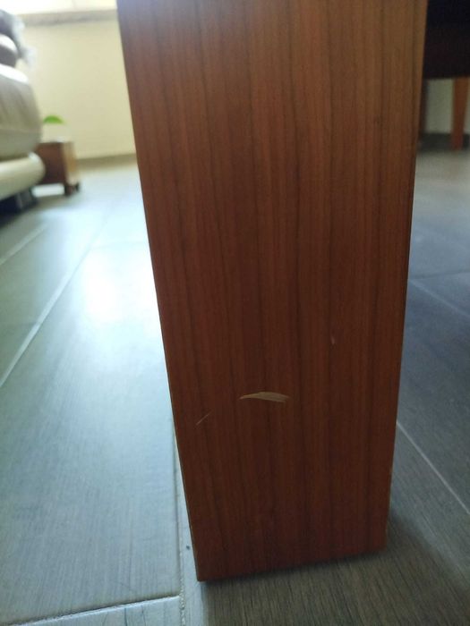 Mesa de Centro em Madeira de Alta Qualidade