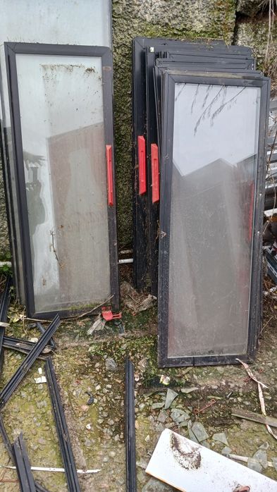 Склопакети близько 2000м2 б.в.