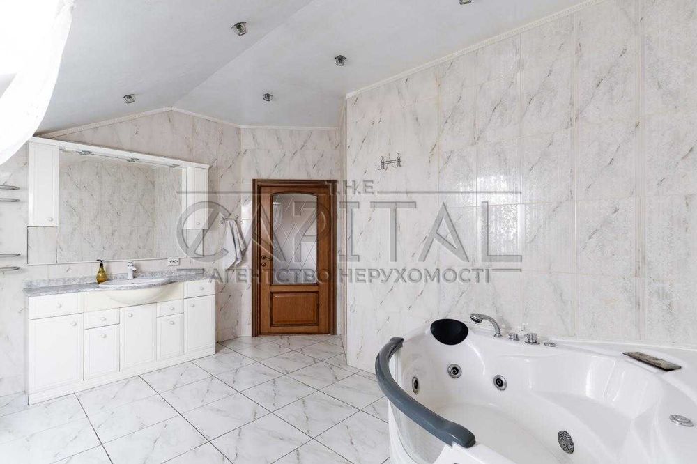 Оренда будинку з басейном, Софіївська Борщагівка