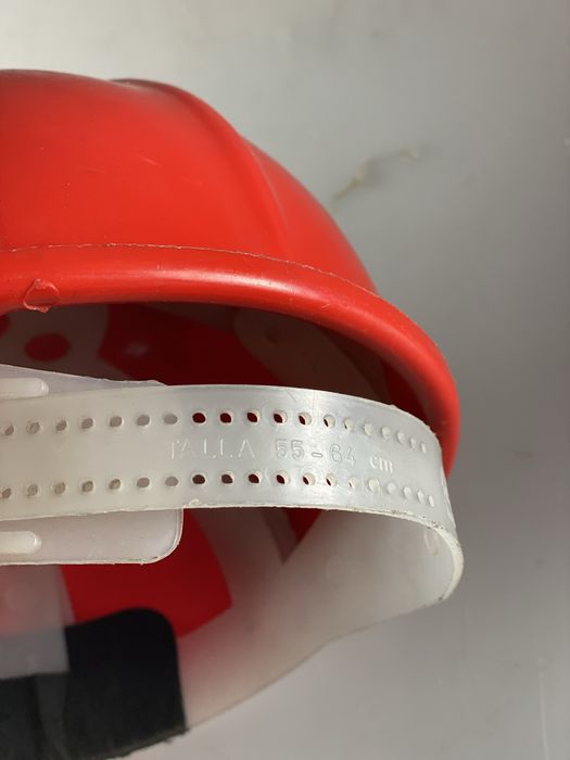 Conjunto de capacetes de proteção