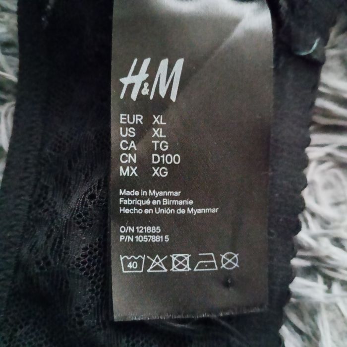 Biustonosz nieusztywniany sportowy XL