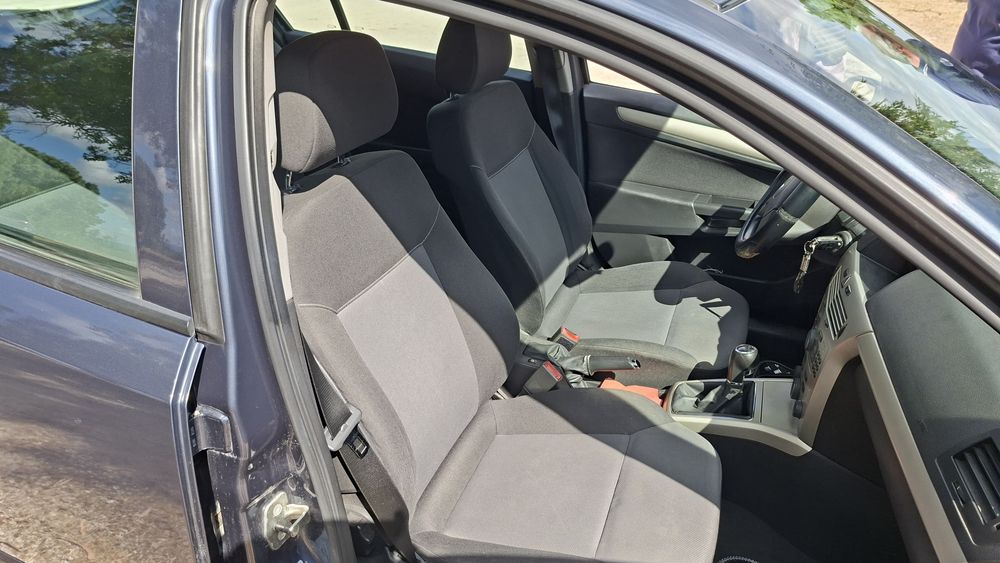 Opel Astra H 1.4 - 90cv gasolina