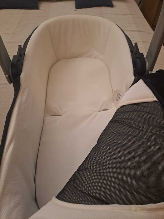 Alcofa para bébé, da CHICCO.