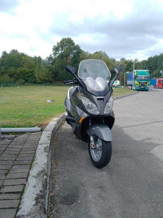 Скутер Aprilia Atlantic