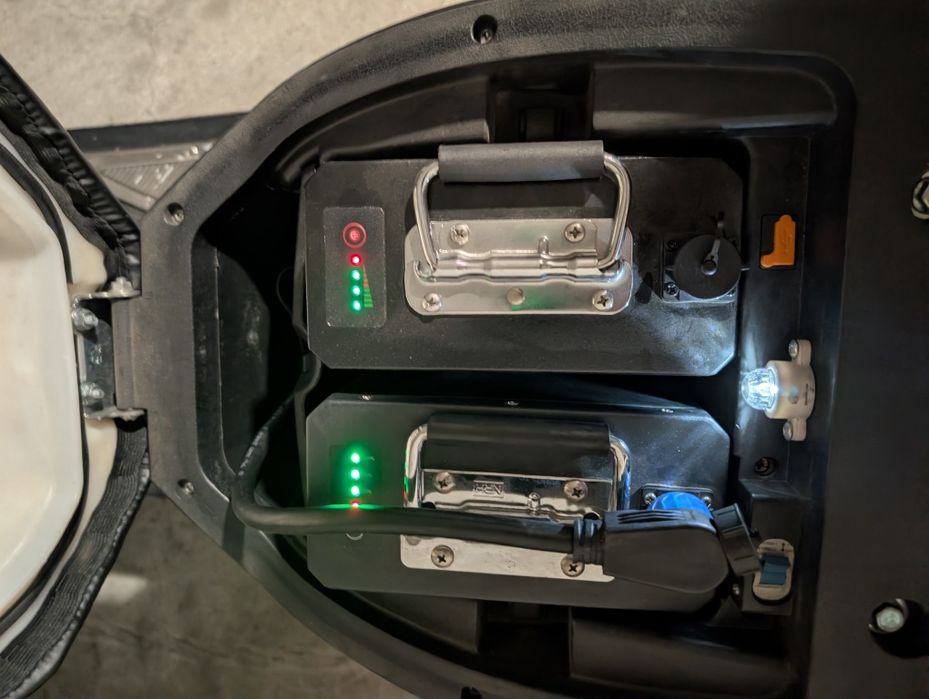 Mota Elétrica Preta