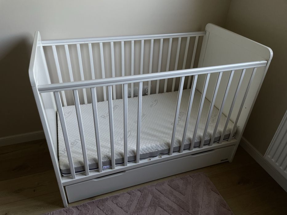 Łóżeczko dziecięce 125x65 + materac