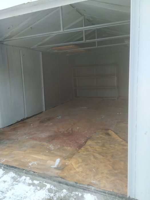 Сдам в оренду великий металевий гараж