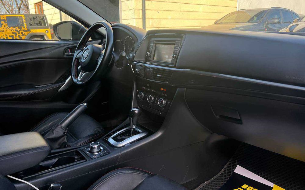 Mazda 6 2013 року