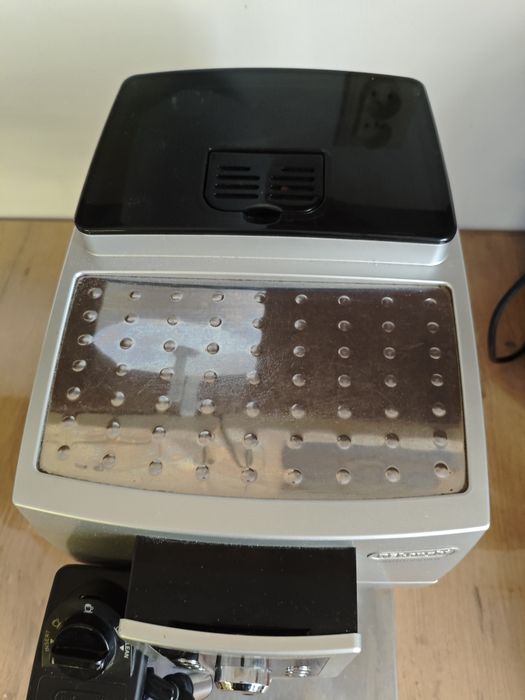 Ekspres DeLonghi