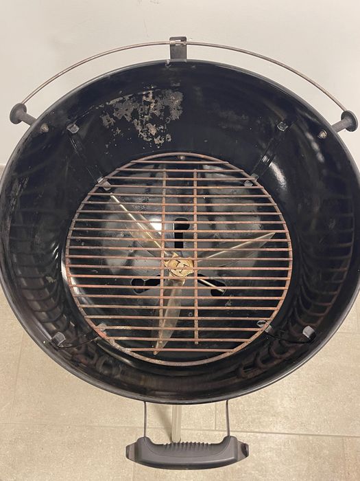 Гриль Weber Master-Touch