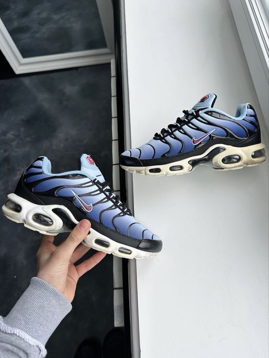 Оригінал! Nike Air Max Plus TN Рлзмір 40 (25 см.) Зручні та стильові!