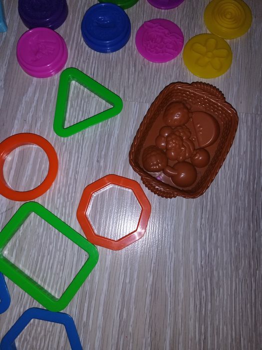 Mega zestaw foremek play doh