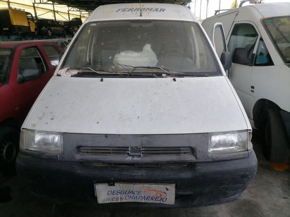 FAROL DIREITO FIAT SCUDO FURGÃO 1998 -