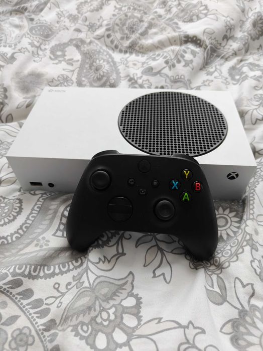 Xbox Series S + pad