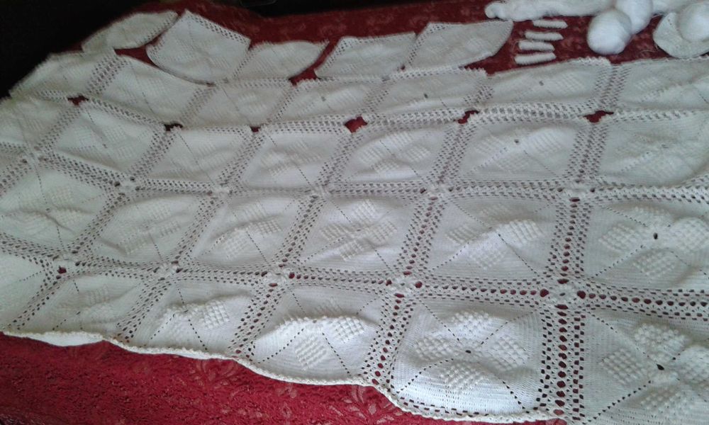 Colcha-Toalha de Renda