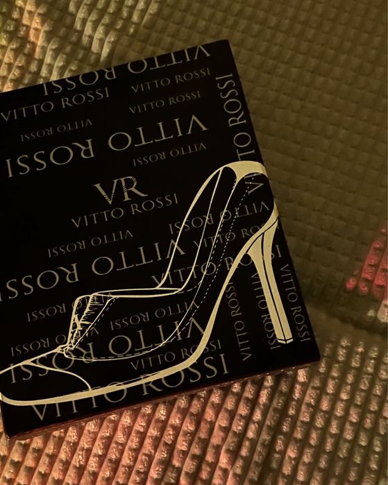 Сандали от Vitto Rossi