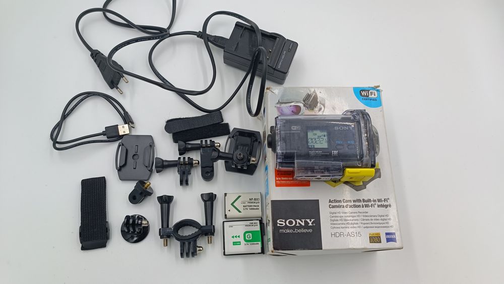 Kamera sportowa Sony HDR-AS15,Wi-Fi, zestaw,  3 Baterie, FULL HD