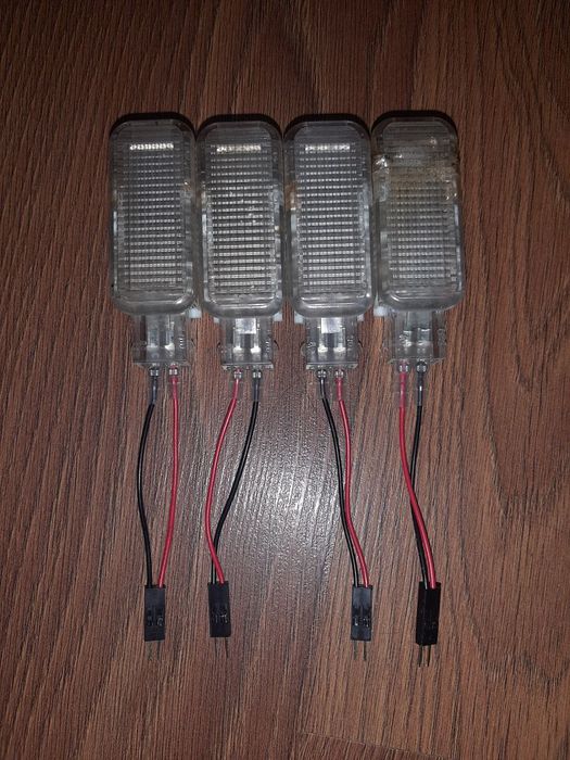 Плафон салона Audi