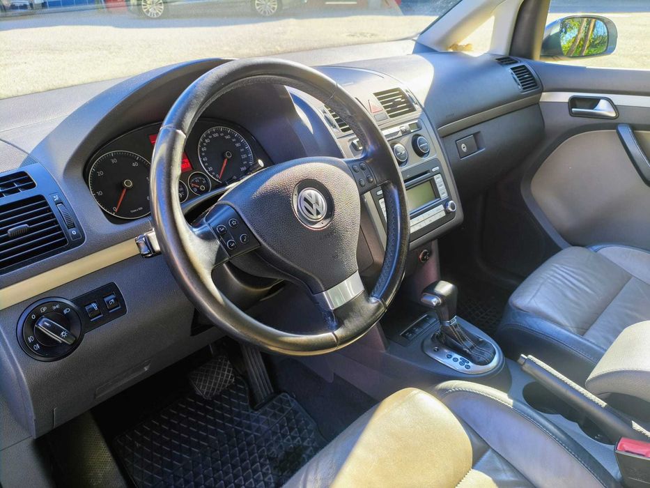 VW Touran Highline 2.0 TDI com 170 cv 2007