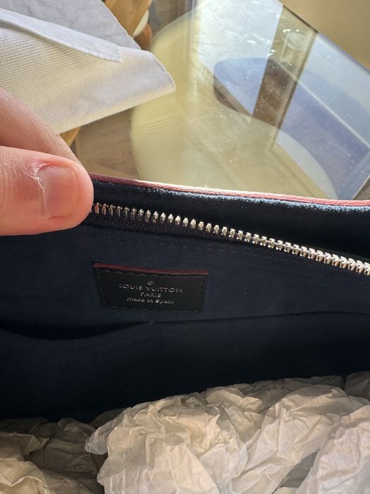 Louis Vuitton Port Documents Jour Epi Noir - Nunca Usada - Com alça