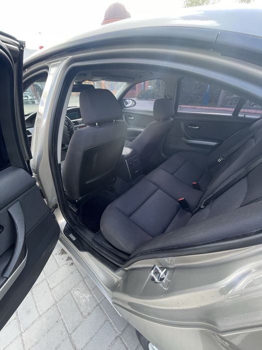 Продам Bmw e90 318i