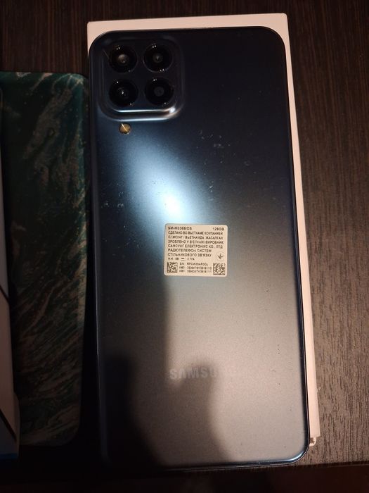 Продам Samsung  m33.6/128gb.
