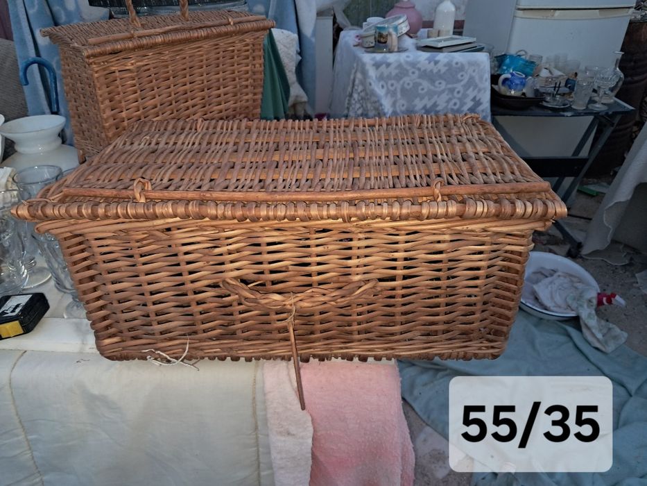 Cesta de piquenique em vime