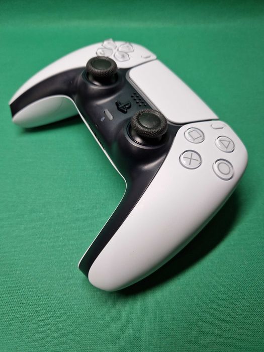 Oryginalny Dualsense z analogami TMR #3