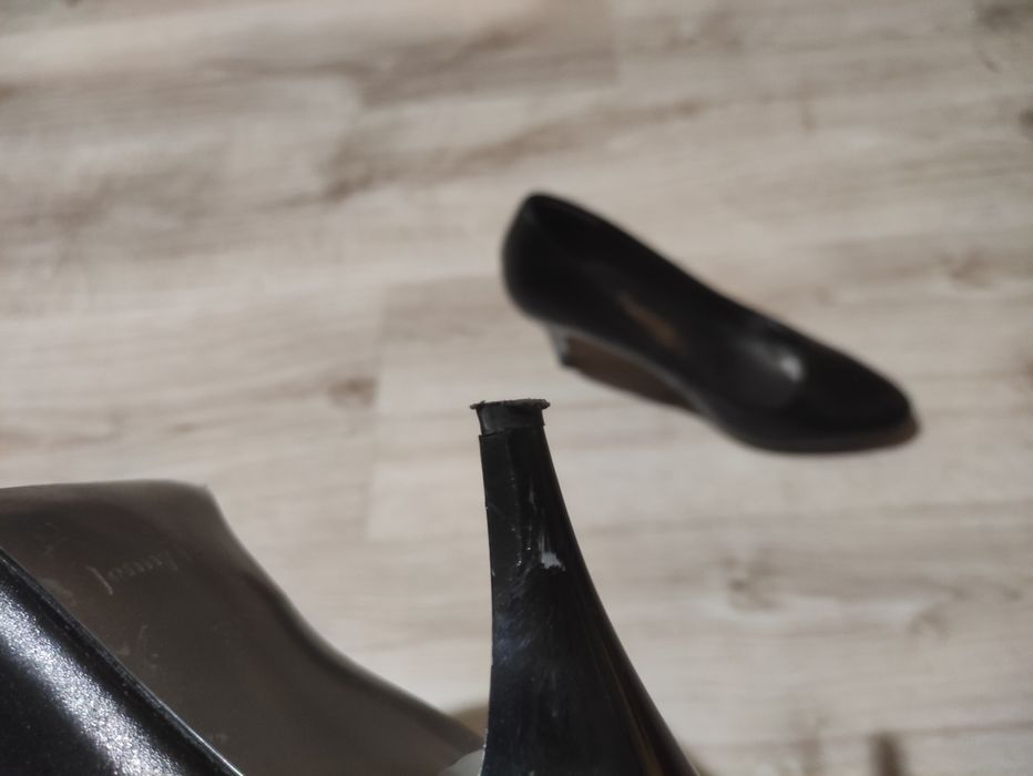 Czarne czółenka damskie na szpilce rozmiar 36