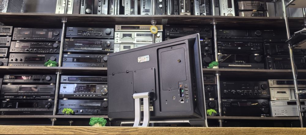 Моноблок Medion MD8850/Pentium T4400/Ram 4Gb /HDD no